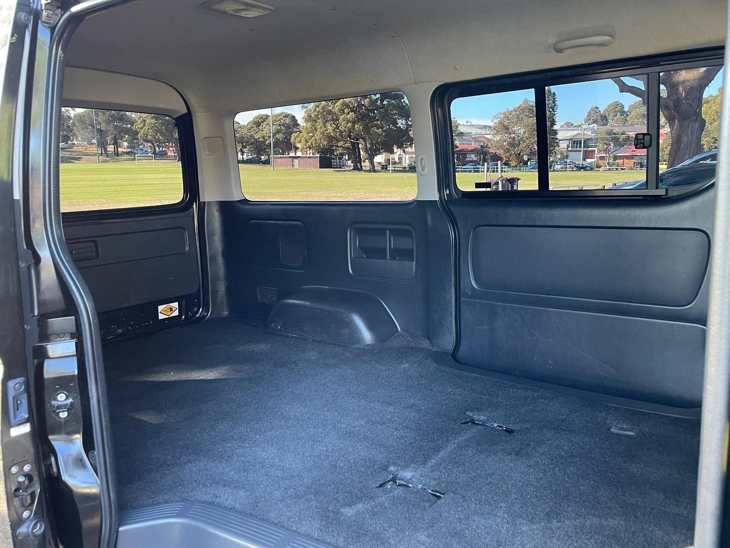 2013 TOYOTA HIACE SUPER GL AUTO VAN