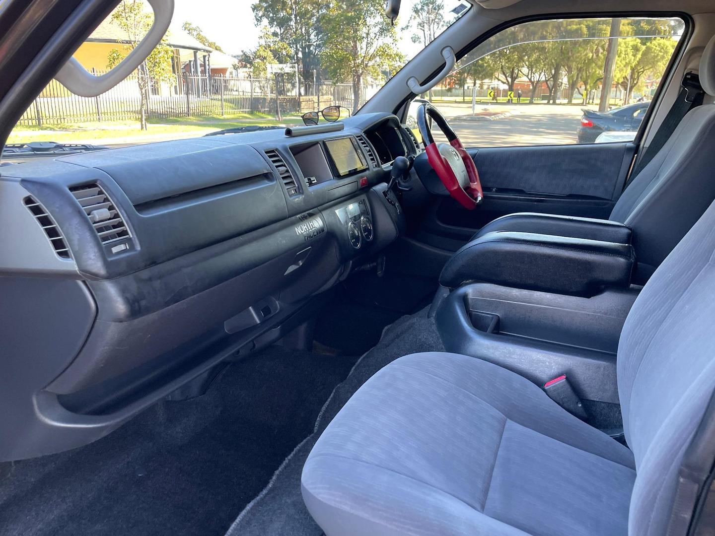 2013 TOYOTA HIACE SUPER GL AUTO VAN