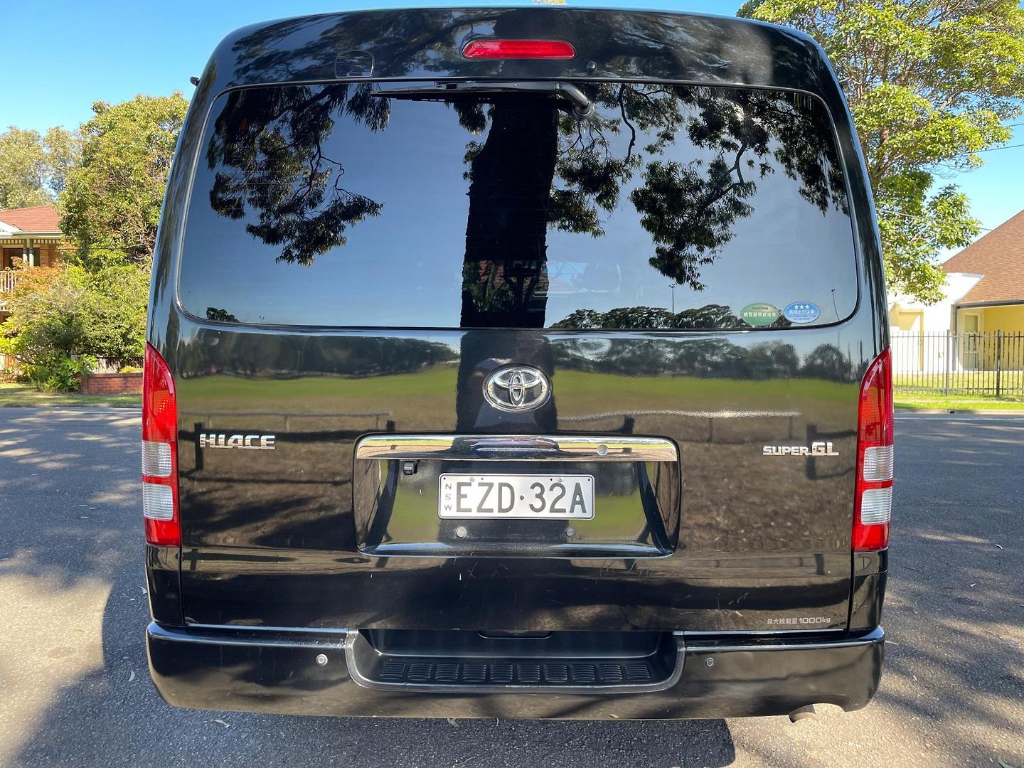 2013 TOYOTA HIACE SUPER GL AUTO VAN