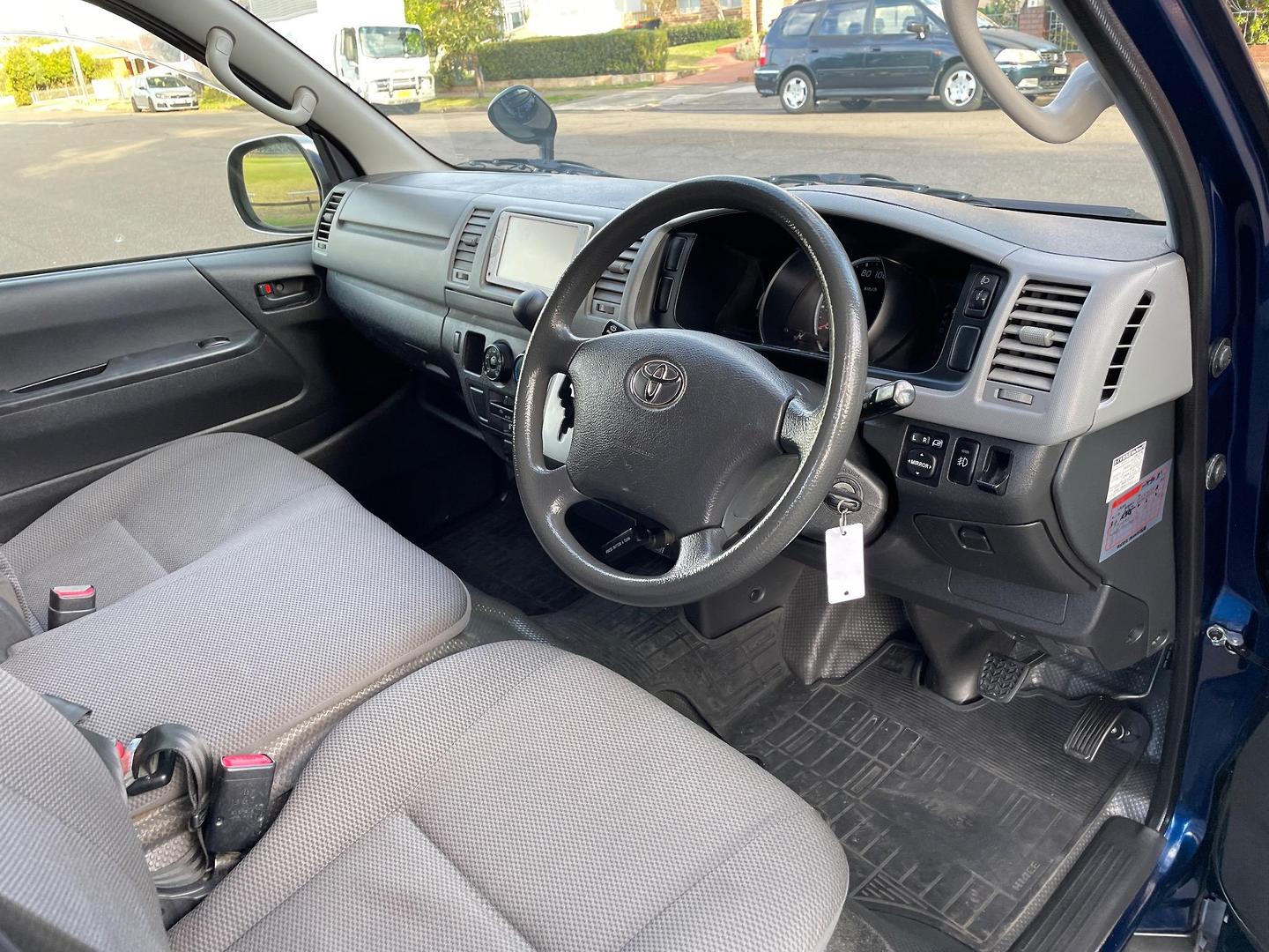 2013 TOYOTA HIACE DX AUTO LWB VAN