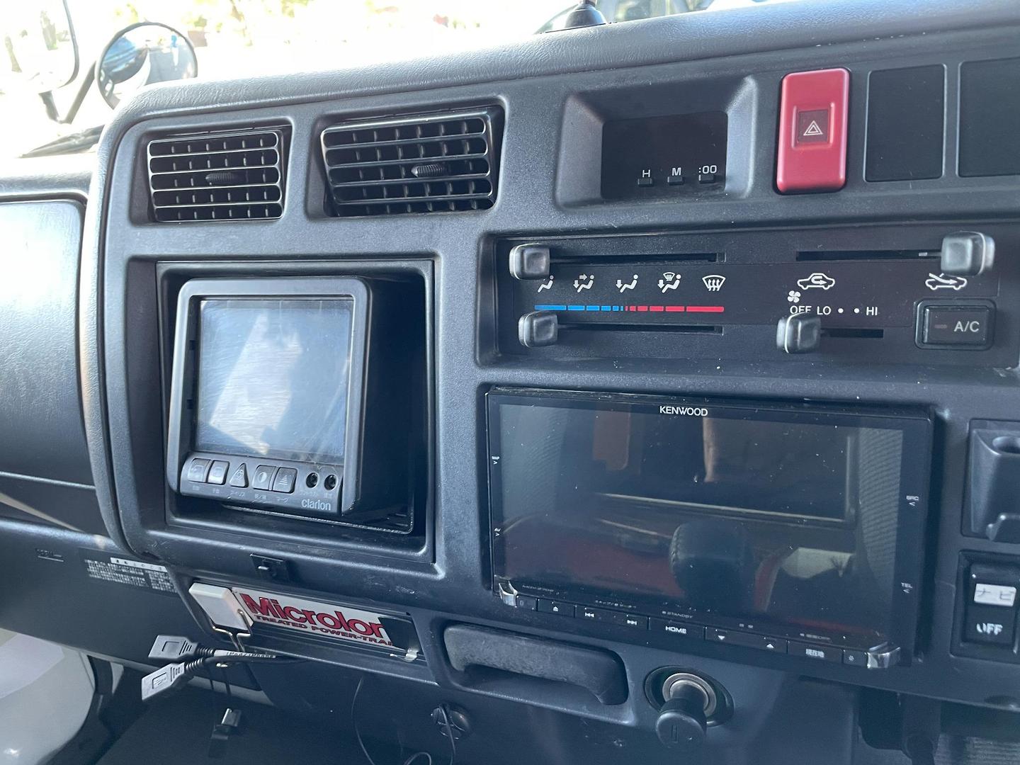 1996 TOYOTA DYNA 100