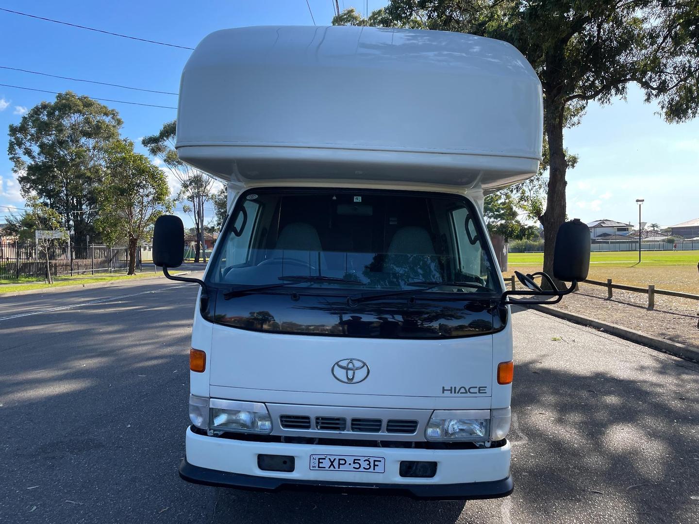 1996 TOYOTA DYNA 100