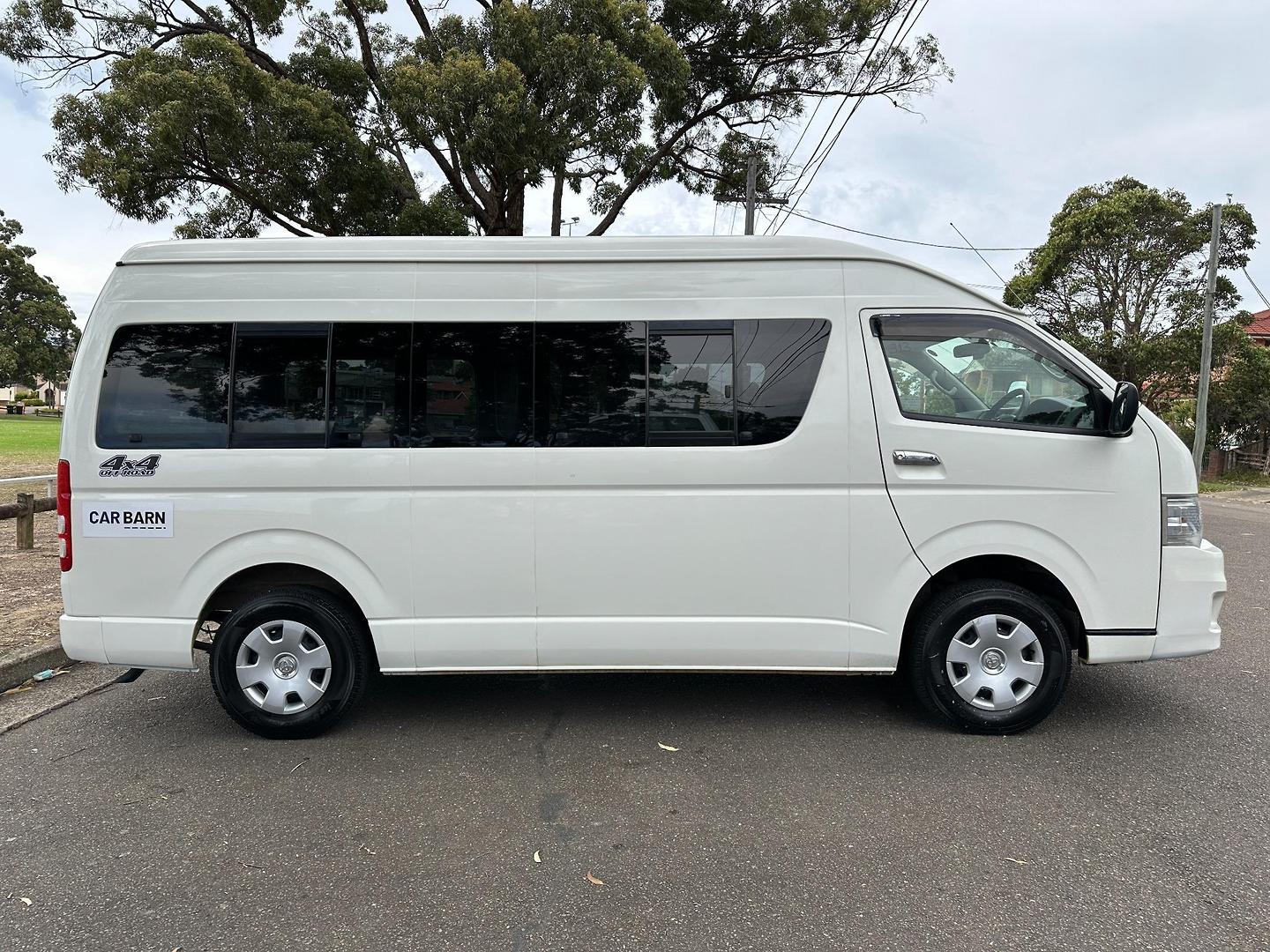 2011 TOYOTA HIACE COMMUTER GL GRAND CABIN SUPER LWB AUTO 4WD VAN