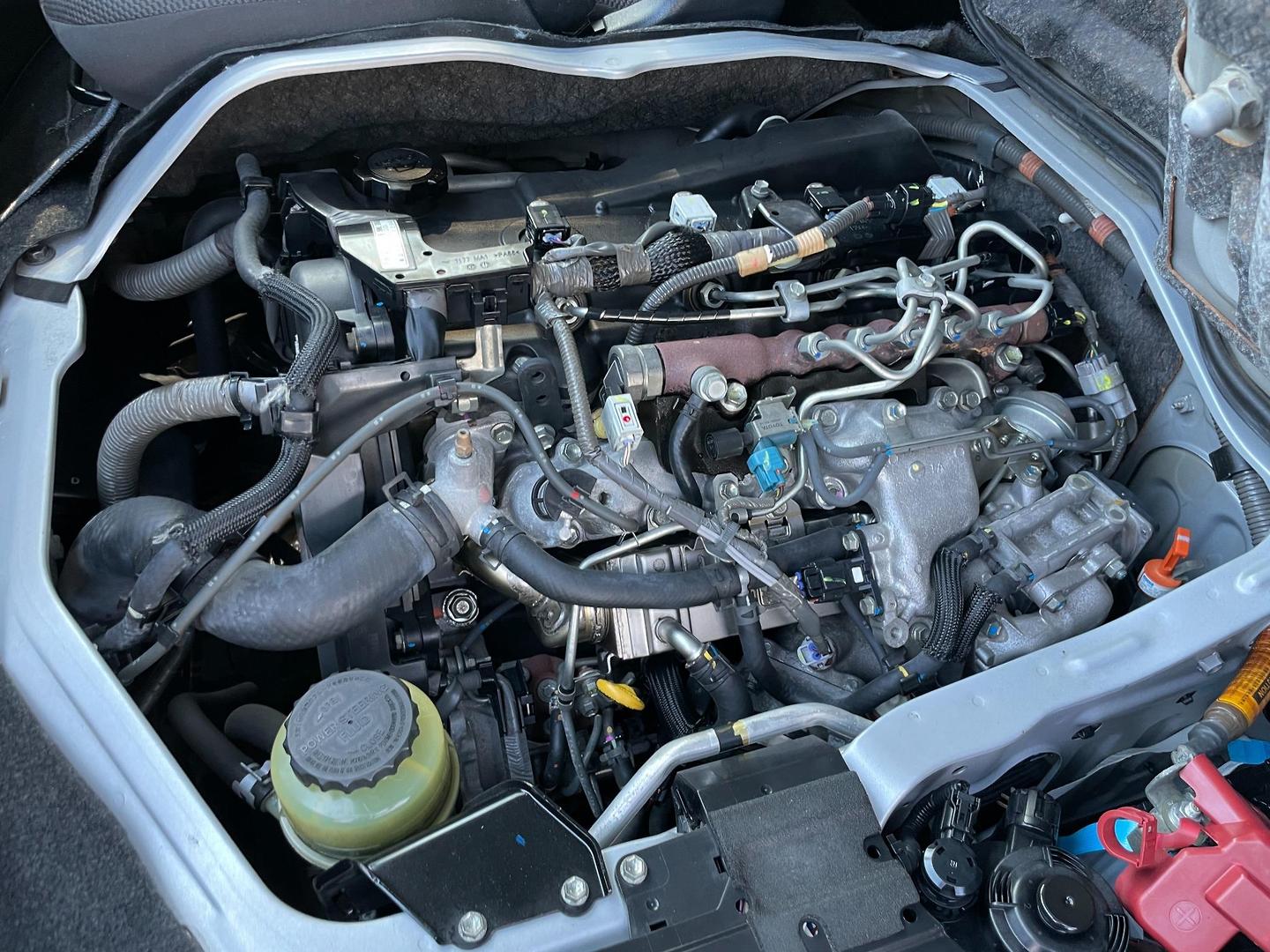 2013 TOYOTA HIACE DX LWB AUTO 4WD VAN