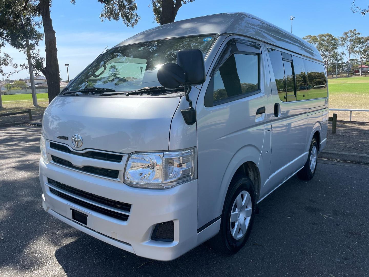 2013 TOYOTA HIACE DX LWB AUTO 4WD VAN
