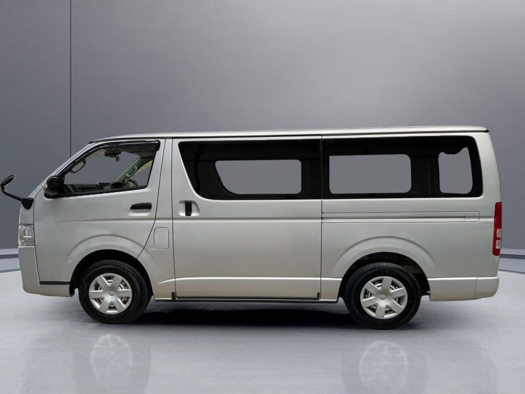 2018 TOYOTA HIACE GDH201 LWB AUTOMATIC VAN