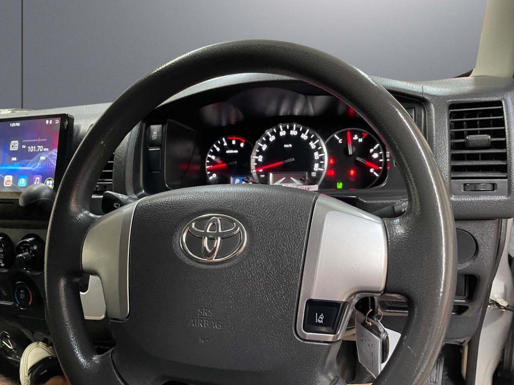 2018 TOYOTA HIACE GDH201 LWB AUTOMATIC VAN