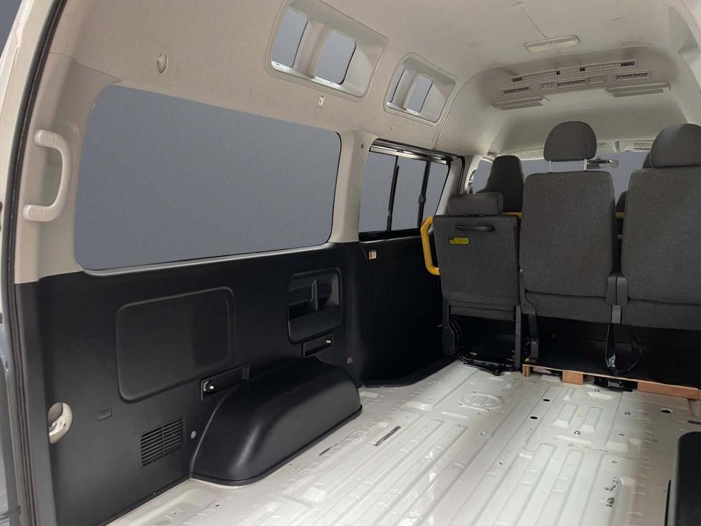2013 TOYOTA HIACE DX LWB AUTO 4WD VAN