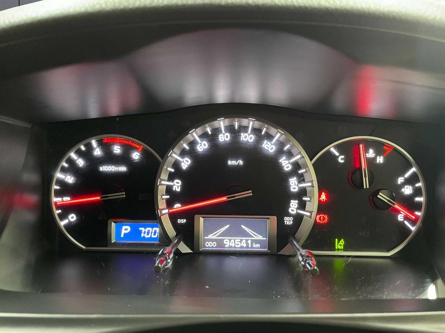 2018 TOYOTA HIACE DX LWB AUTO 4WD VAN