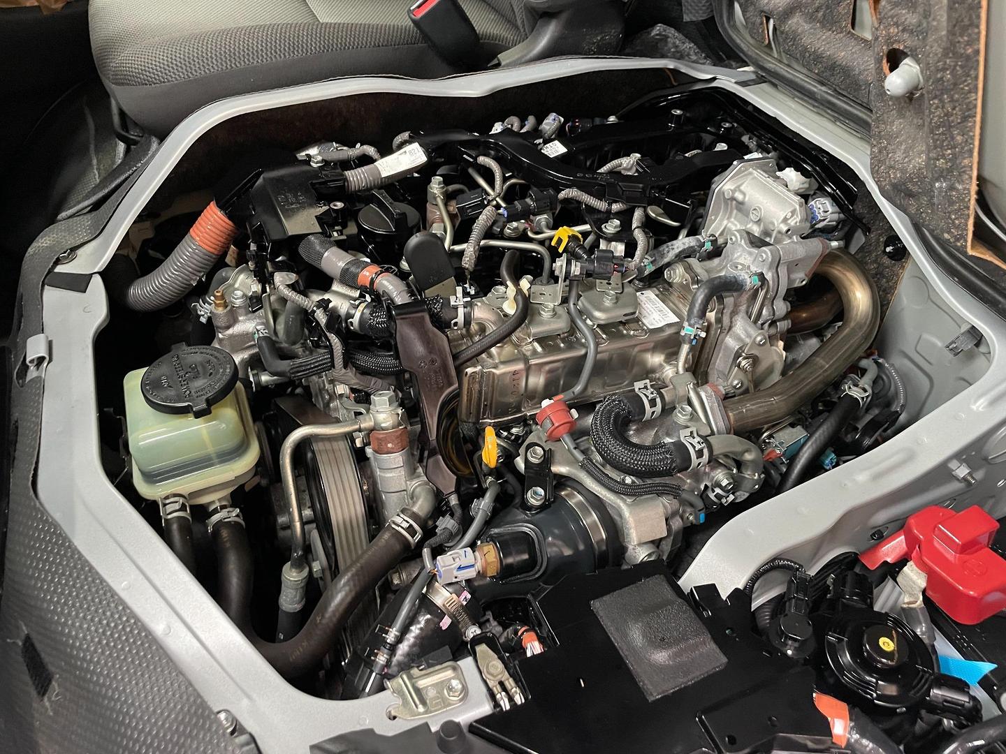 2018 TOYOTA HIACE DX LWB AUTO 4WD VAN