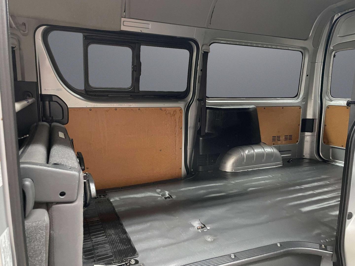 2018 TOYOTA HIACE DX LWB AUTO 4WD VAN