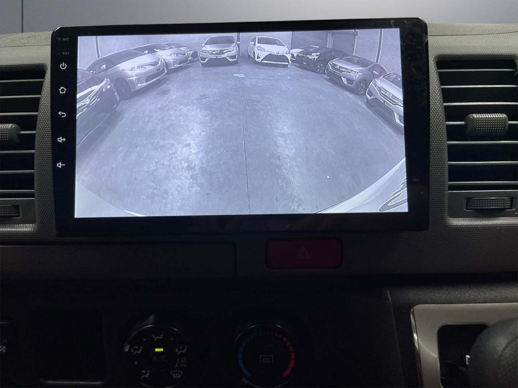 2013 TOYOTA HIACE LWB AUTO 4WD VAN
