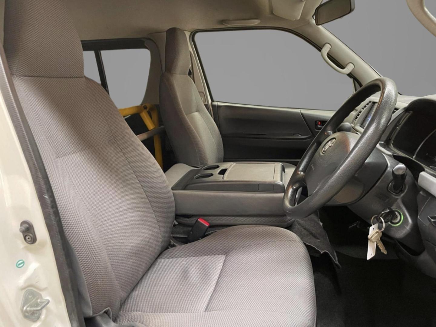 2012 TOYOTA HIACE DX LWB AUTO 4WD VAN