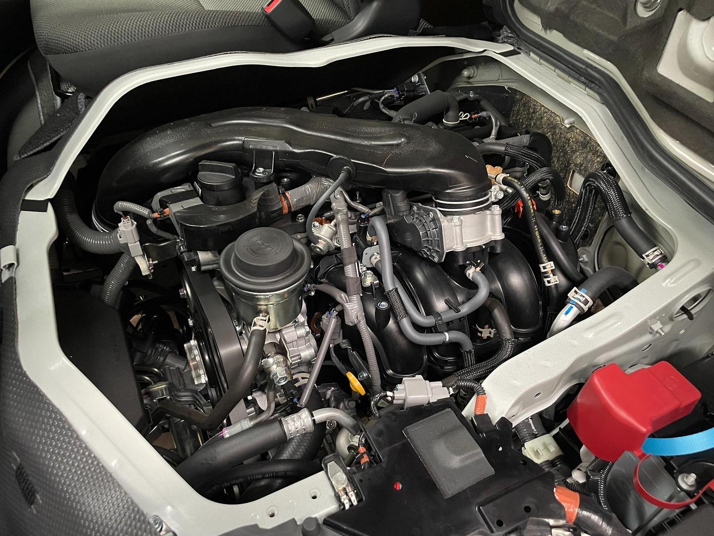 2023 TOYOTA HIACE DX AUTO LWB VAN