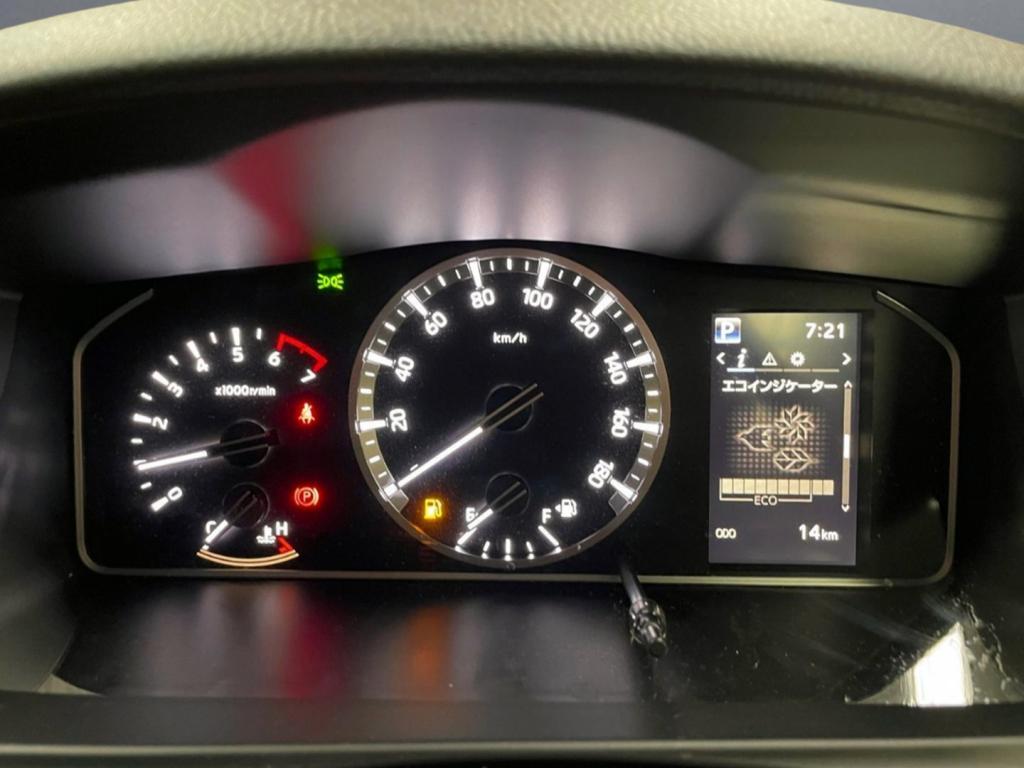 2023 TOYOTA HIACE DX AUTO LWB VAN