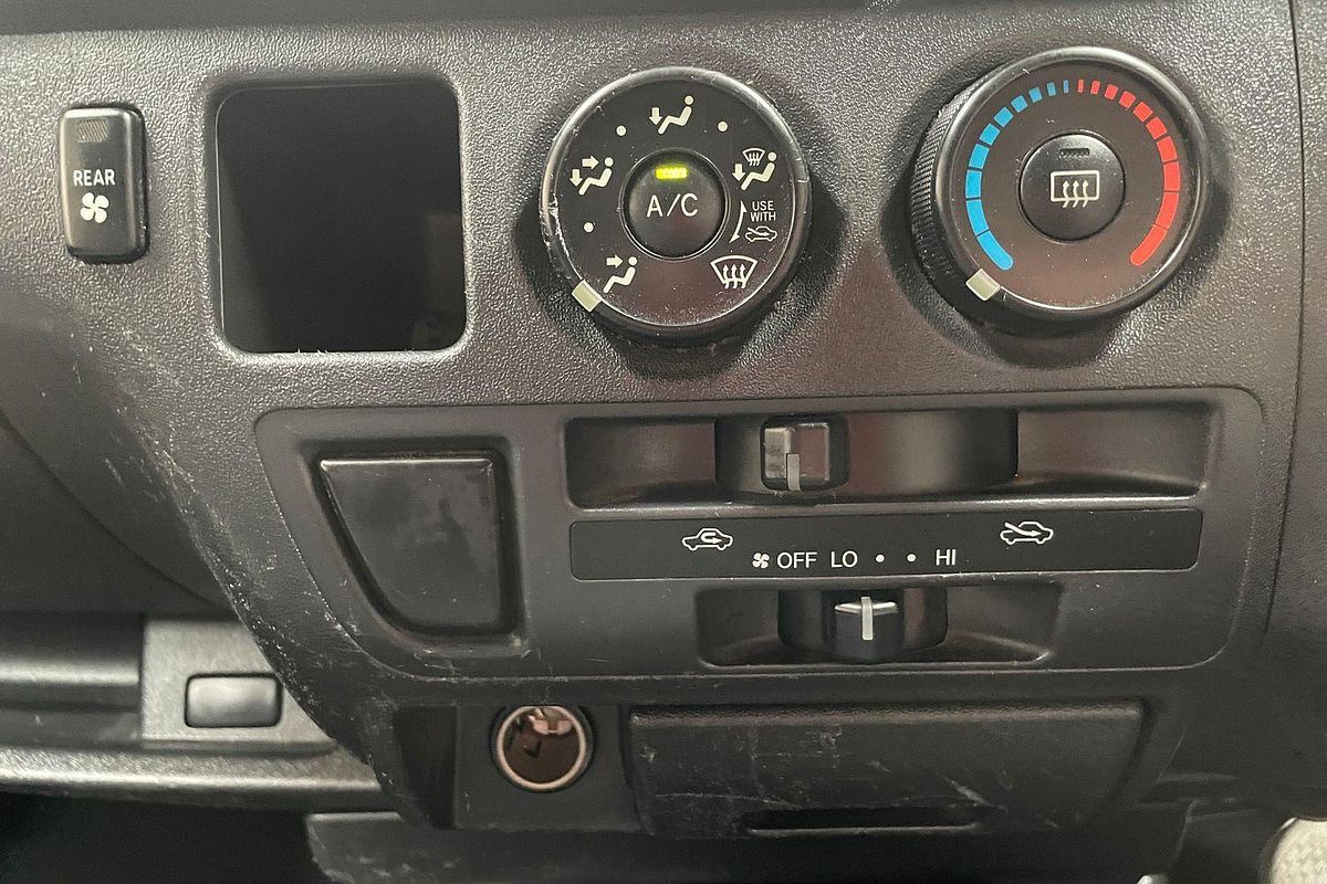 2008 TOYOTA HIACE LWB AUTO MY08 VAN