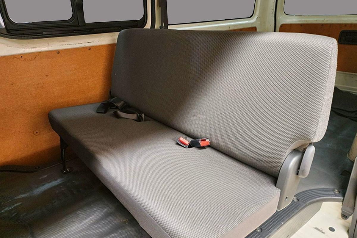 2018 TOYOTA HIACE DX LWB AUTO VAN