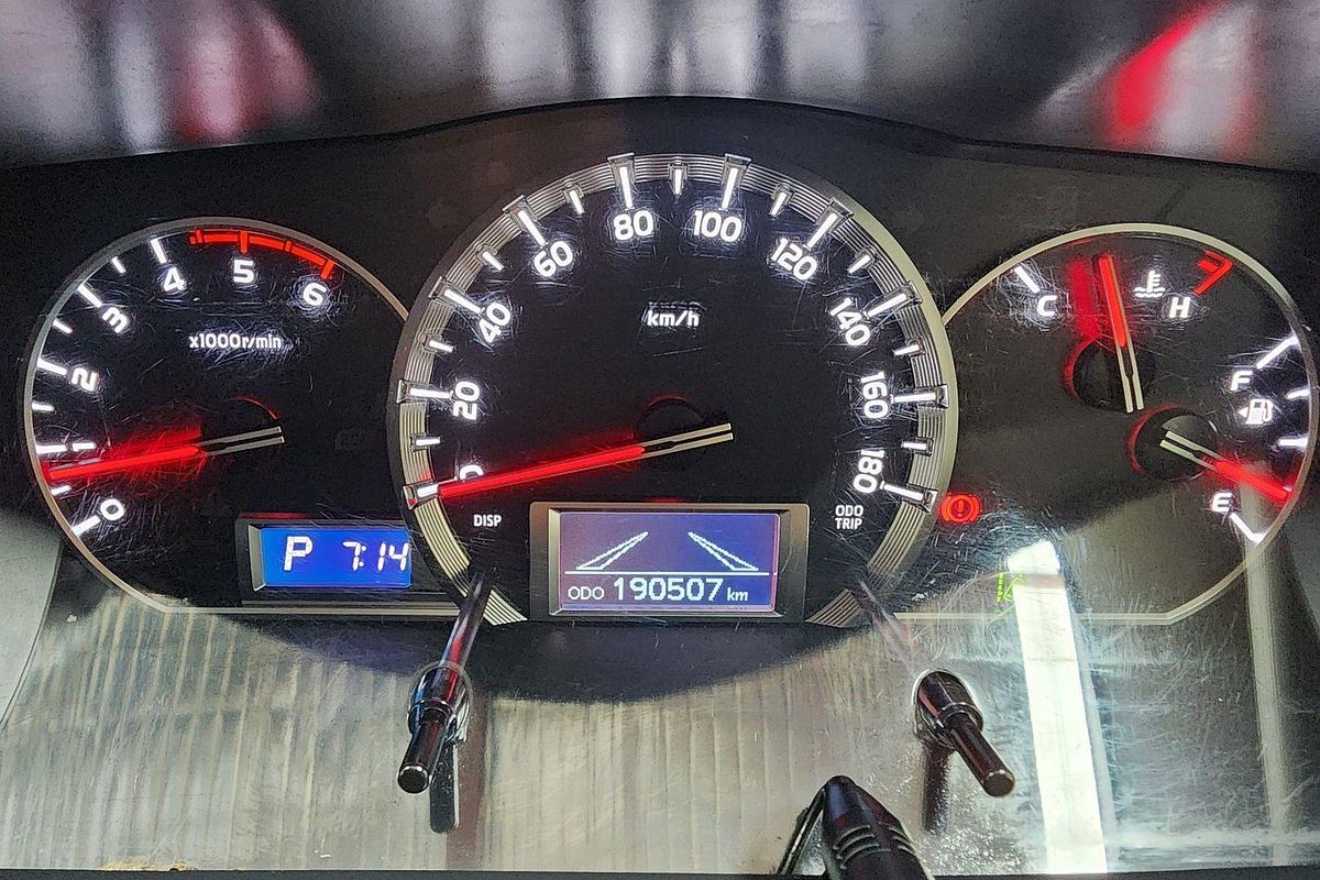 2018 TOYOTA HIACE DX LWB AUTO VAN