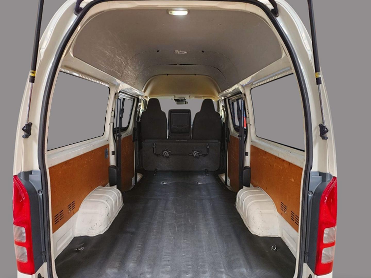 2018 TOYOTA HIACE DX LWB AUTO VAN