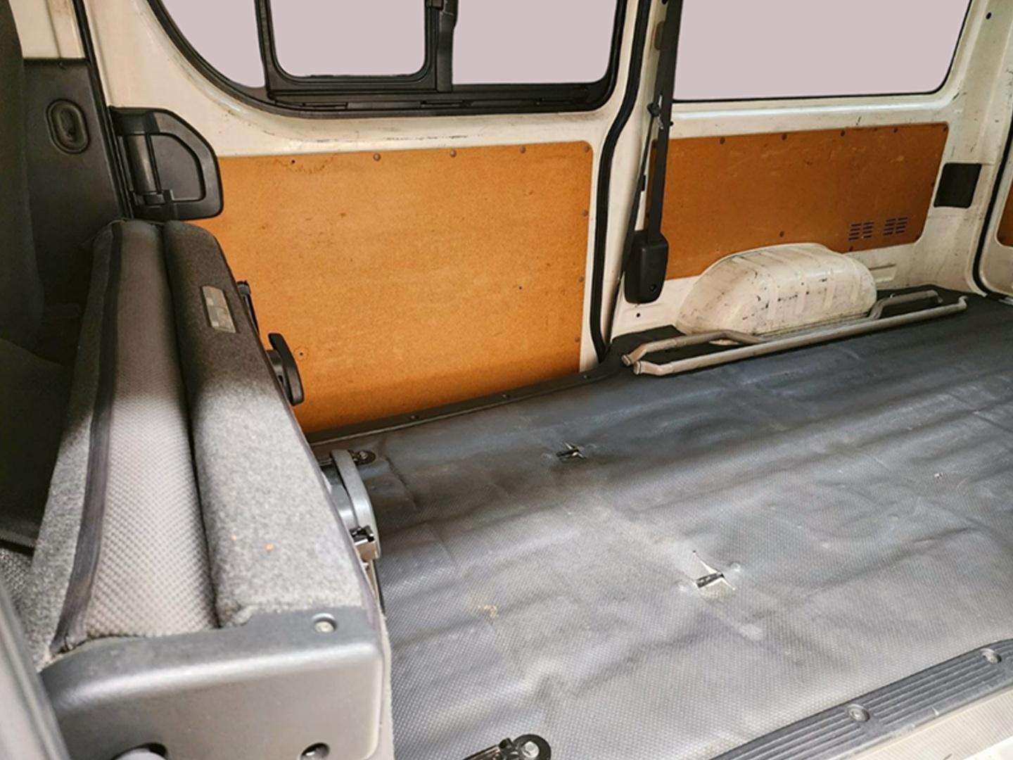 2018 TOYOTA HIACE DX LWB AUTO VAN