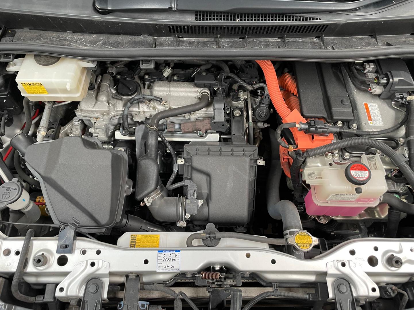 2014 TOYOTA VOXY HYBRID X AUTO WAGON