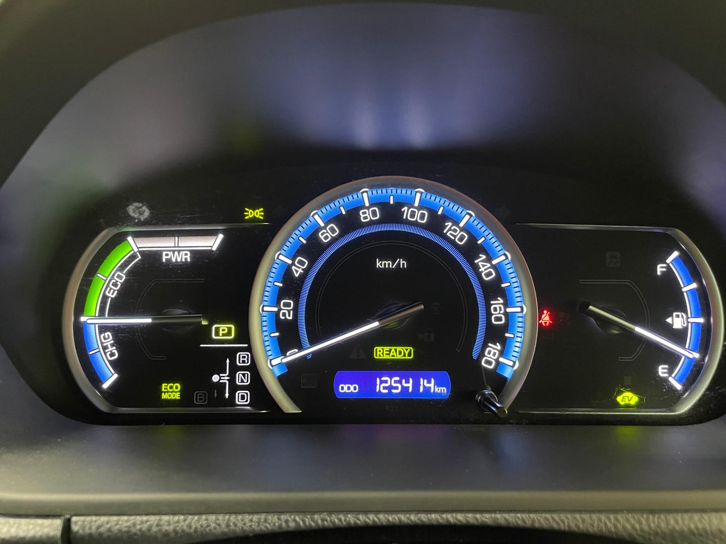2014 TOYOTA VOXY HYBRID X AUTO WAGON