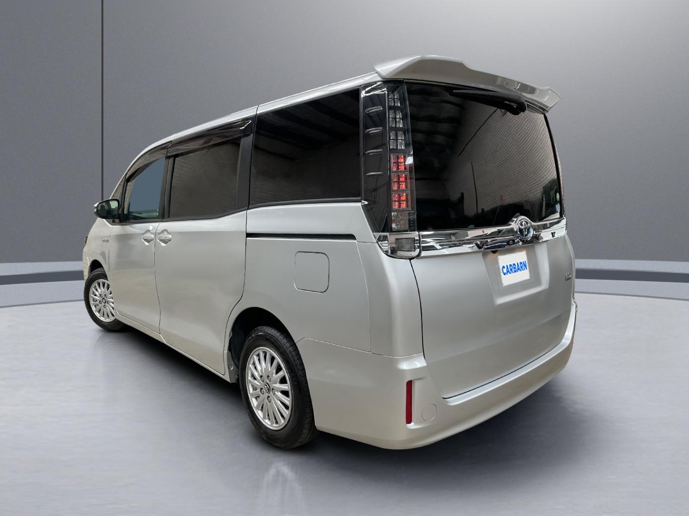 2014 TOYOTA VOXY HYBRID X AUTO WAGON