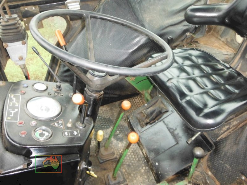 JOHN DEERE TRACTOR