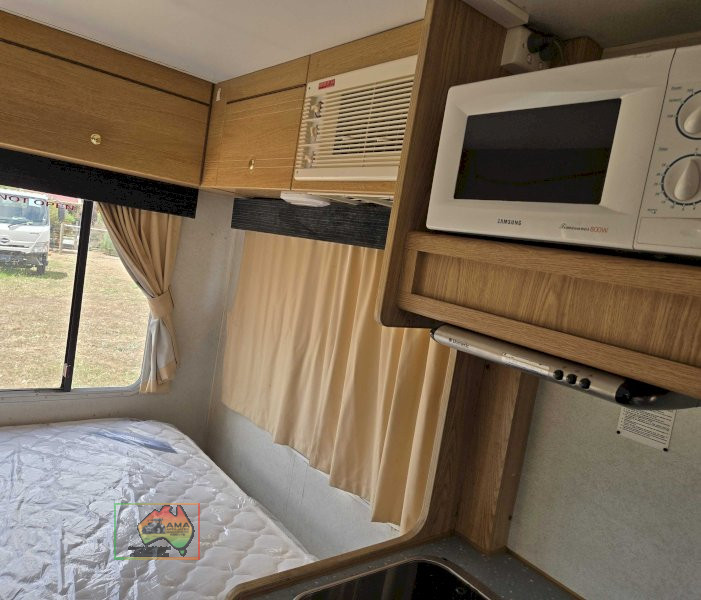 2002 FORD TRANSIT MOTORHOME