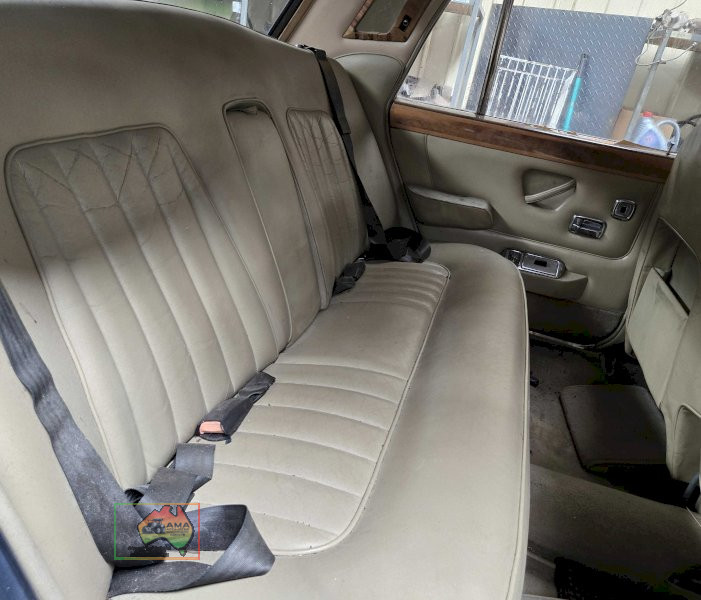 1970 ROLLS-ROYCE SILVER SHADOW 4D SEDAN