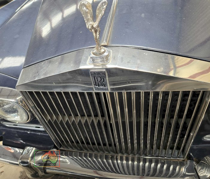 1970 ROLLS-ROYCE SILVER SHADOW 4D SEDAN