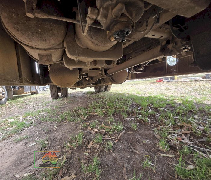 1994 UD(NISSAN) TRUCK