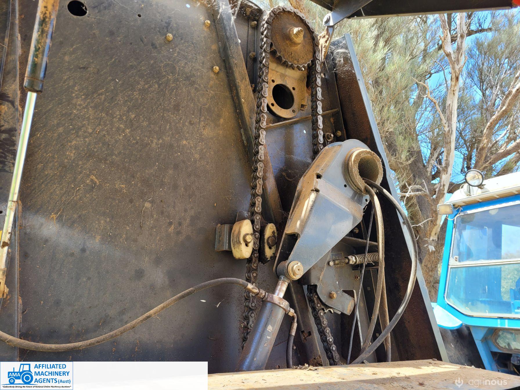 CASE BALER