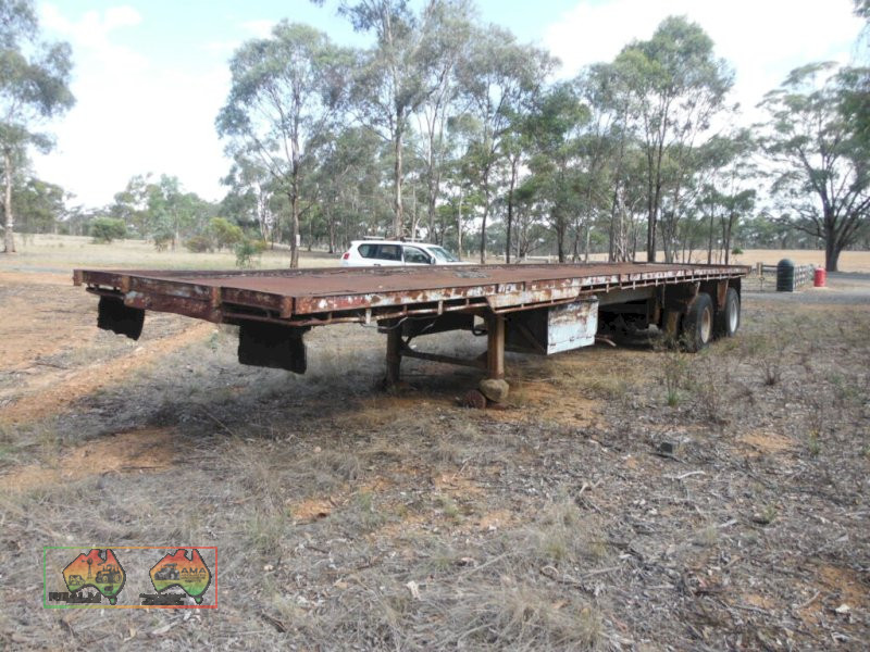 MCGRATH FLAT TOP TRAILER