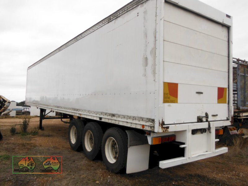PEKI REFRIGERATED TRAILER