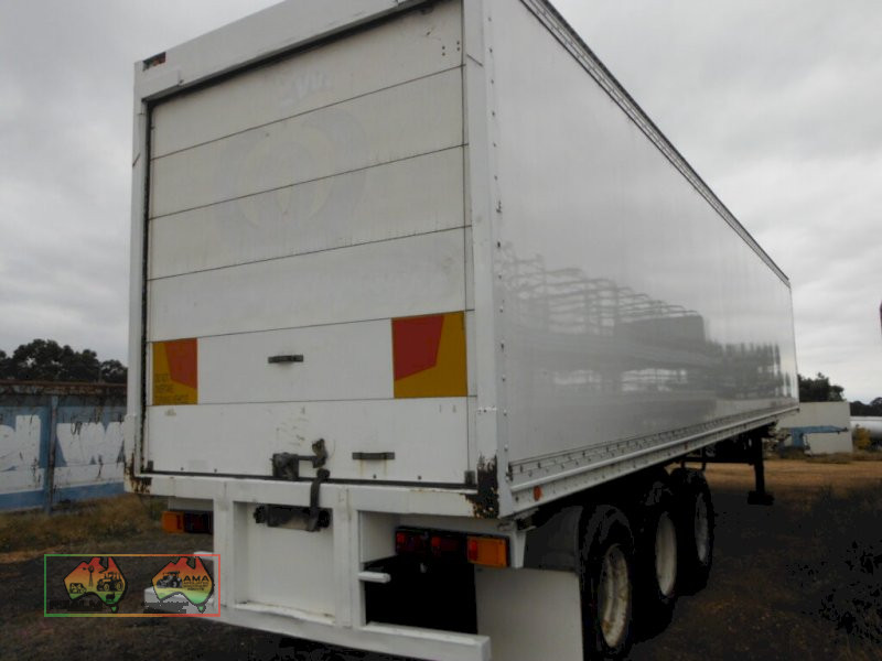 PEKI REFRIGERATED TRAILER