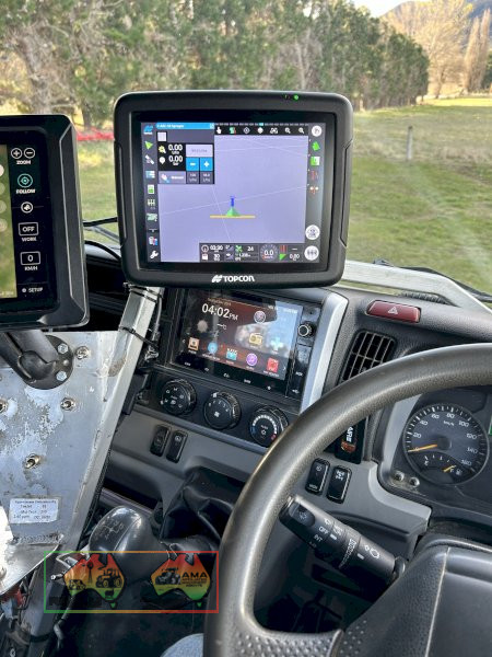2020 FUSO CANTER 716 SPRAY UNIT