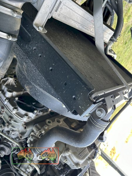 2020 FUSO CANTER 716 SPRAY UNIT
