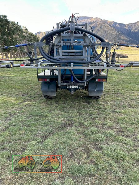 2020 FUSO CANTER 716 SPRAY UNIT