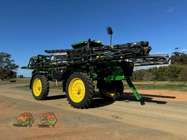 JOHN DEERE TRACTOR