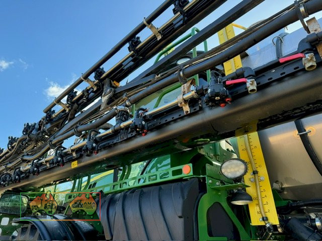 JOHN DEERE TRACTOR