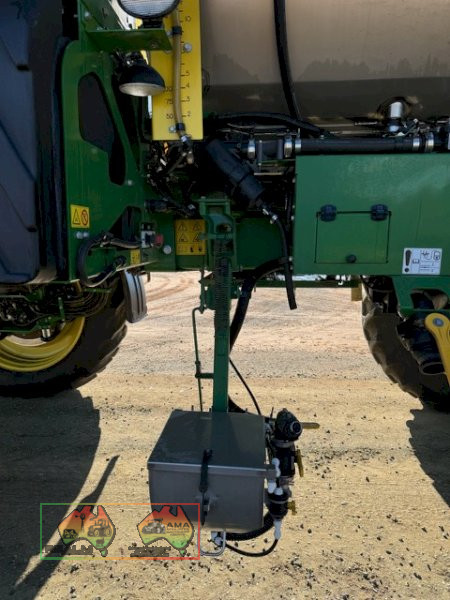 JOHN DEERE TRACTOR