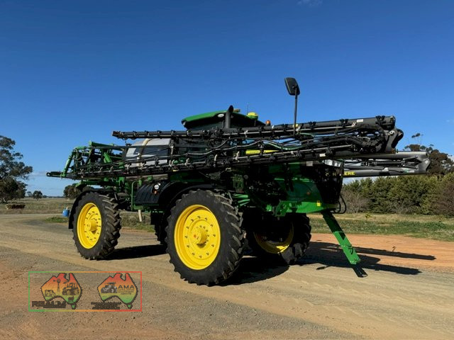 JOHN DEERE TRACTOR