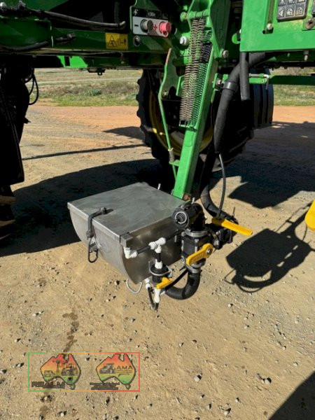 JOHN DEERE TRACTOR