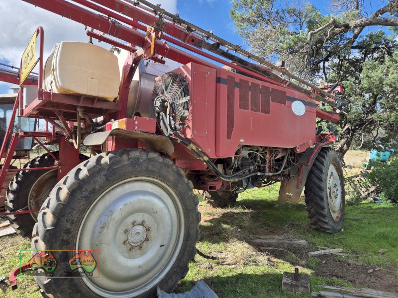 MILLER BOOM SPRAYER