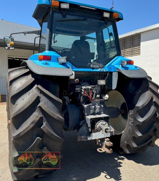 2012 NEW HOLLAND TRACTOR