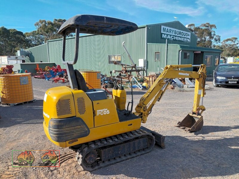 KOMATSU EXCAVATOR