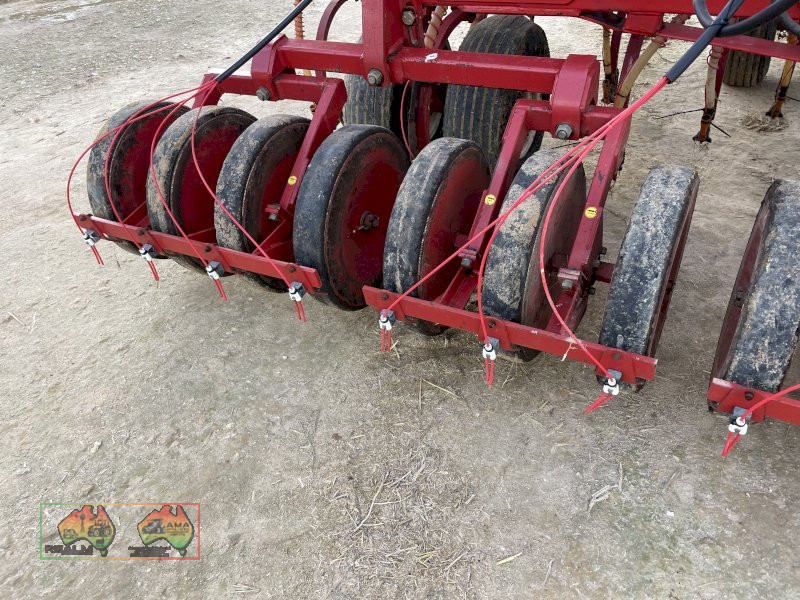 MORRIS SEEDER