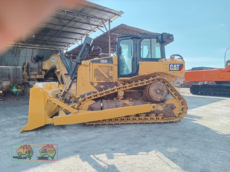 CATERPILLAR BULLDOZER