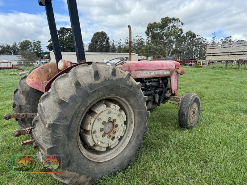 MASSEY FERGUSON TRACTOR